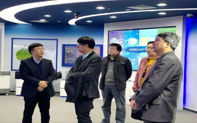 合肥数据资源局陈睿局长一行莅临球友体育参观考察