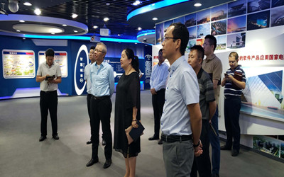大兴区杨蓓蓓副区长一行莅临球友体育参观考察